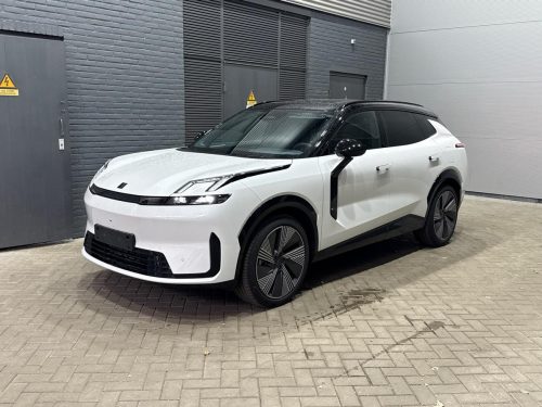 Lynk & Co 08