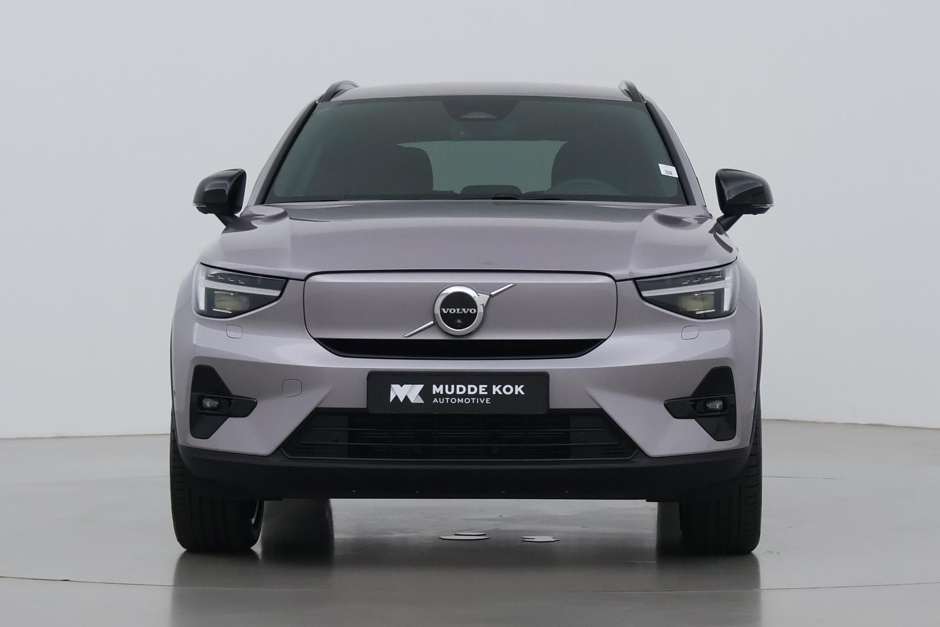 Volvo EX40