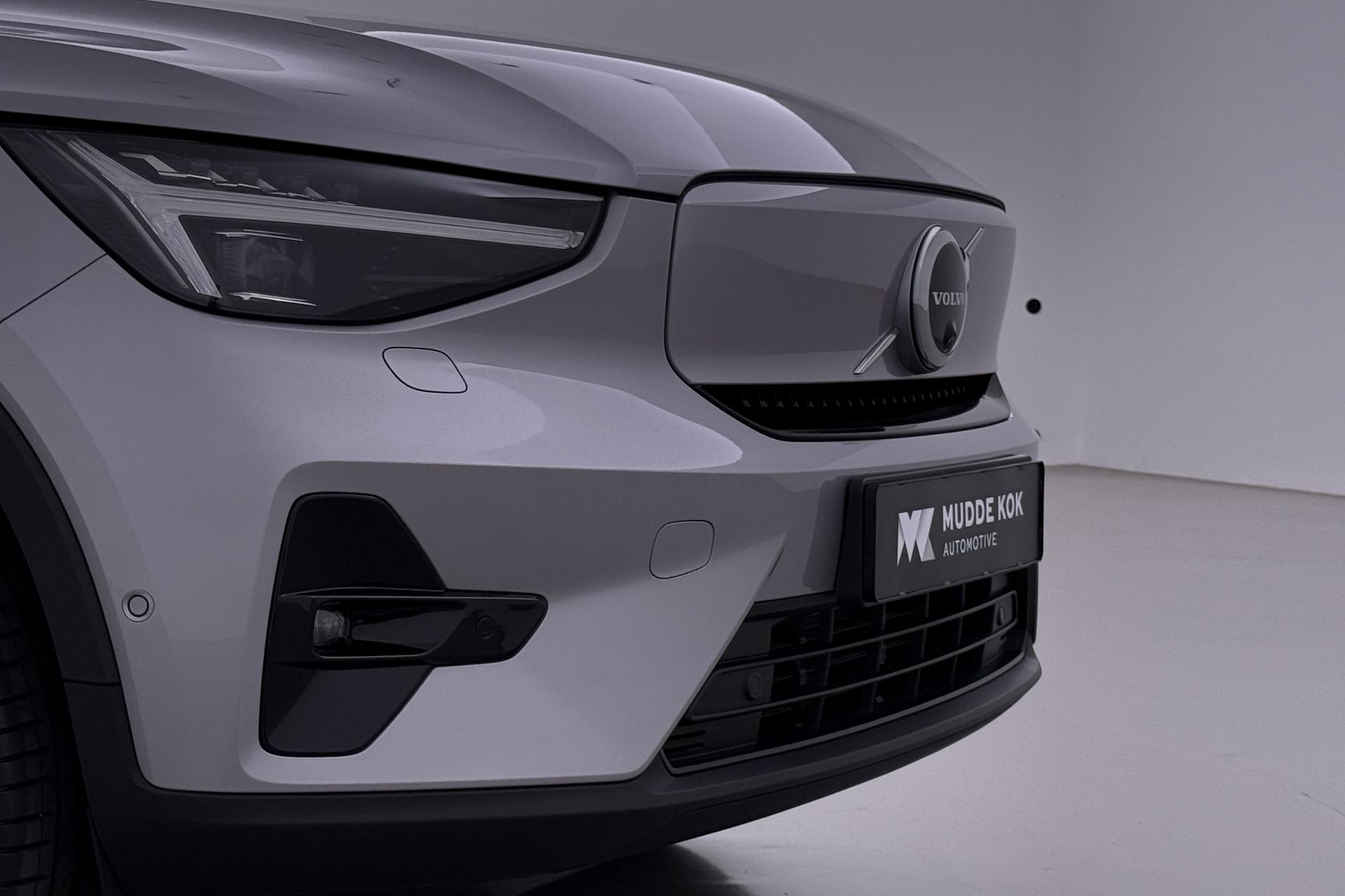 Volvo EX40