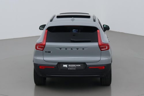 Volvo EX40