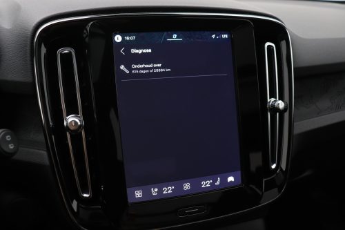 Volvo EX40