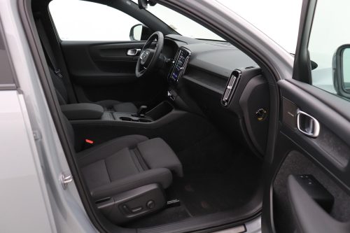 Volvo EX40