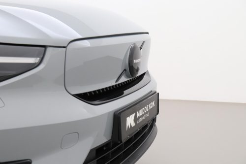 Volvo EX40
