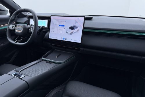 Lynk & Co 08