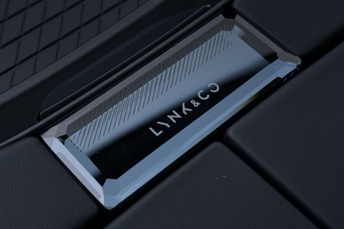 Lynk & Co 08