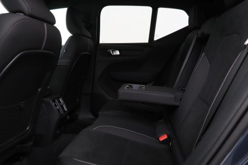 Volvo EX40