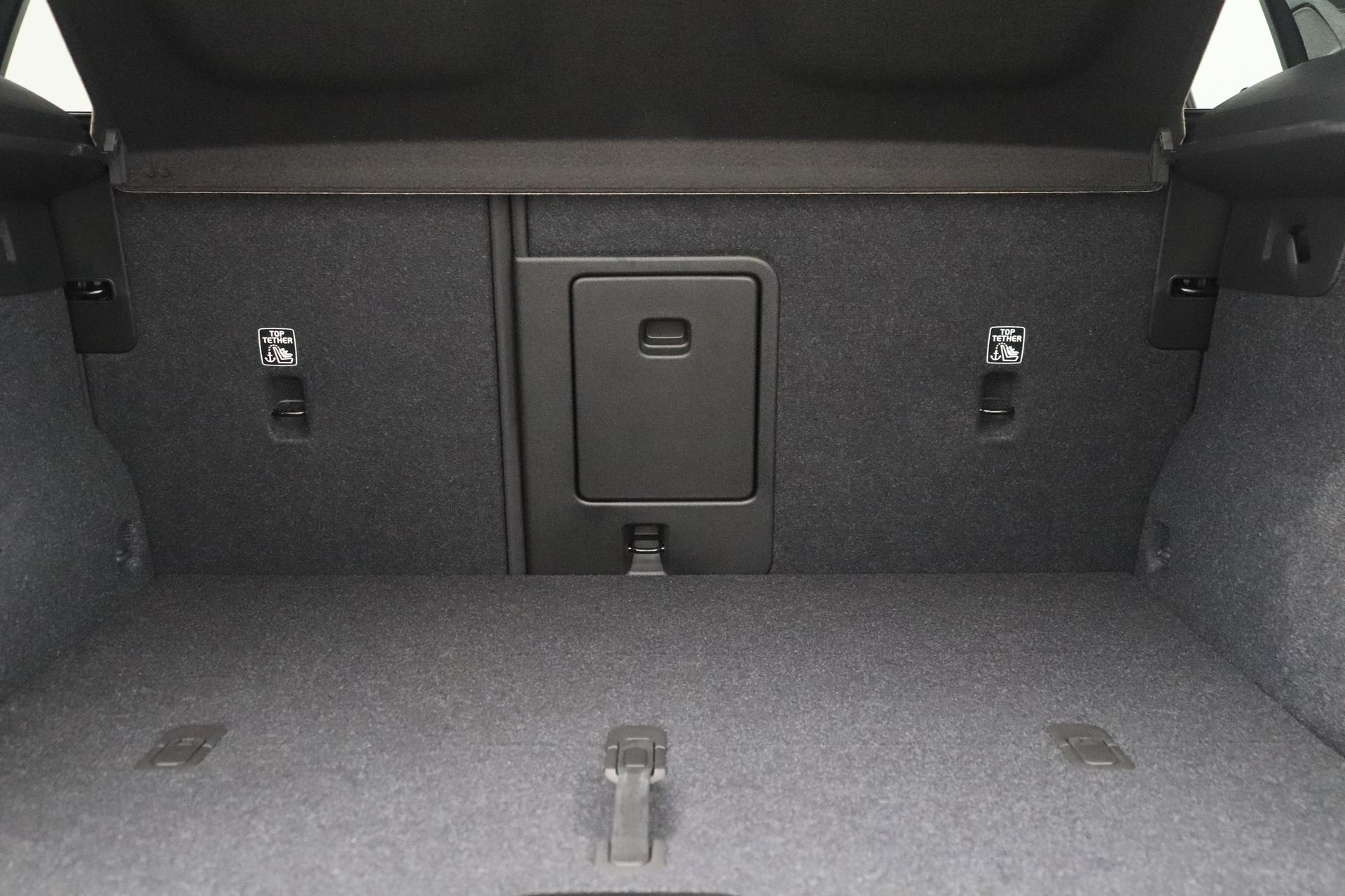 Volvo EX40