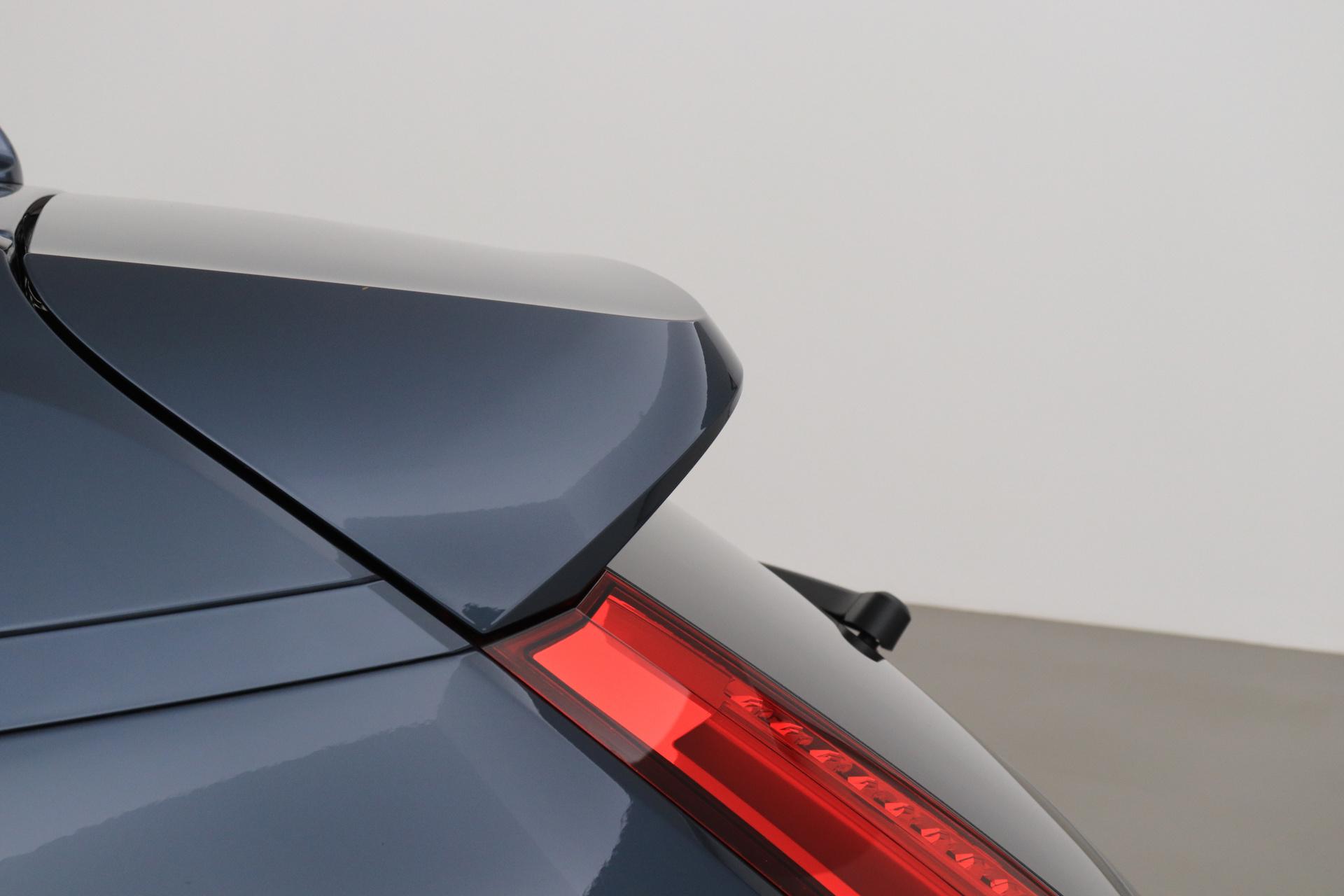 Volvo EX40