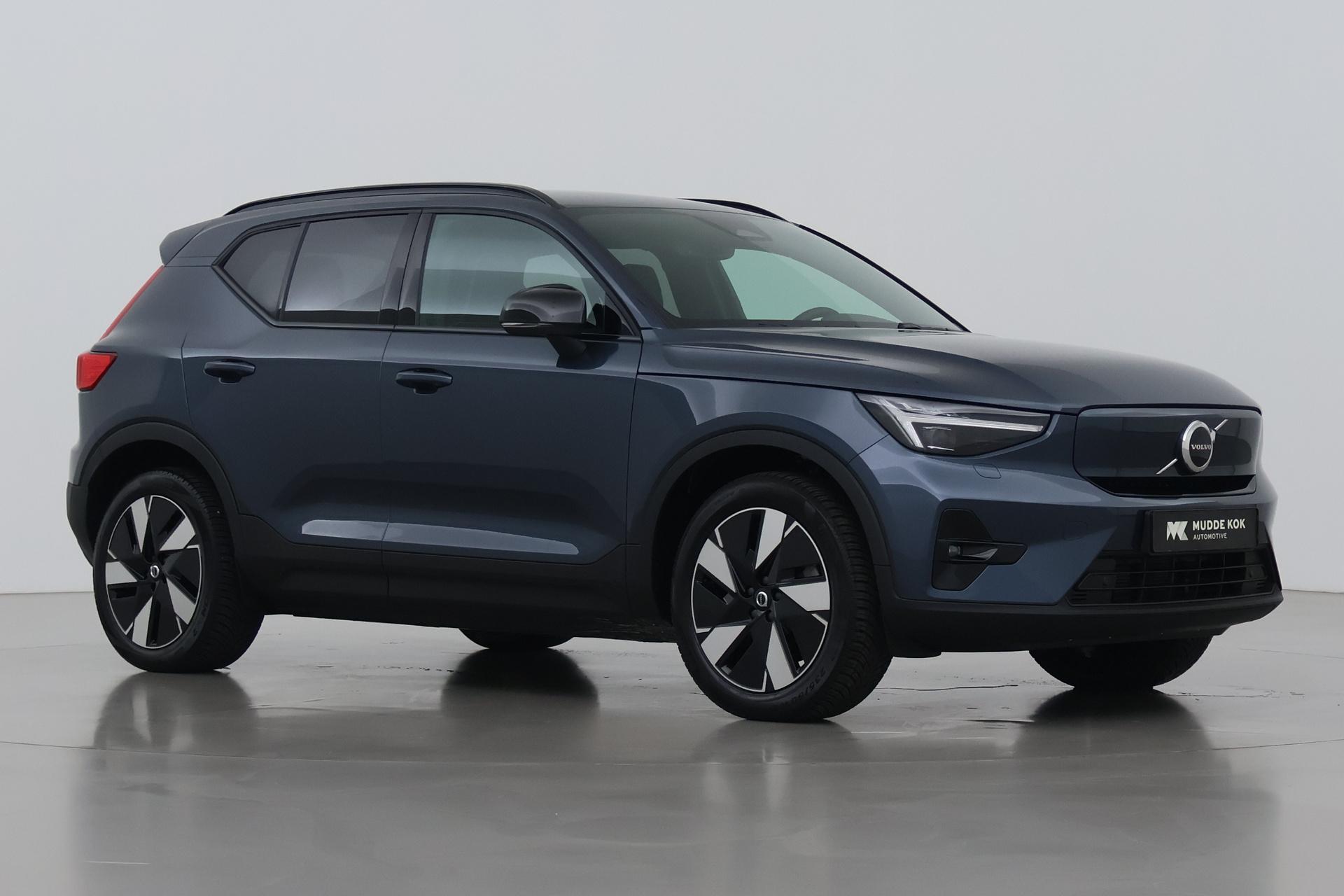 Volvo EX40
