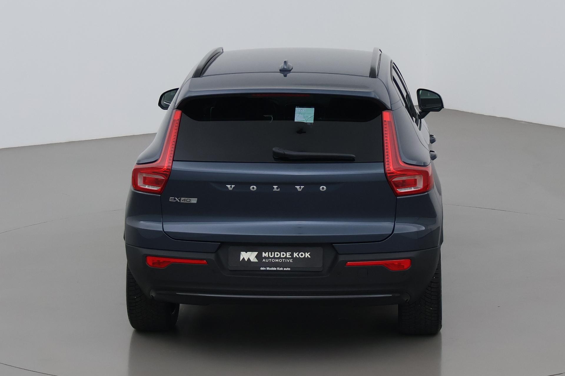 Volvo EX40