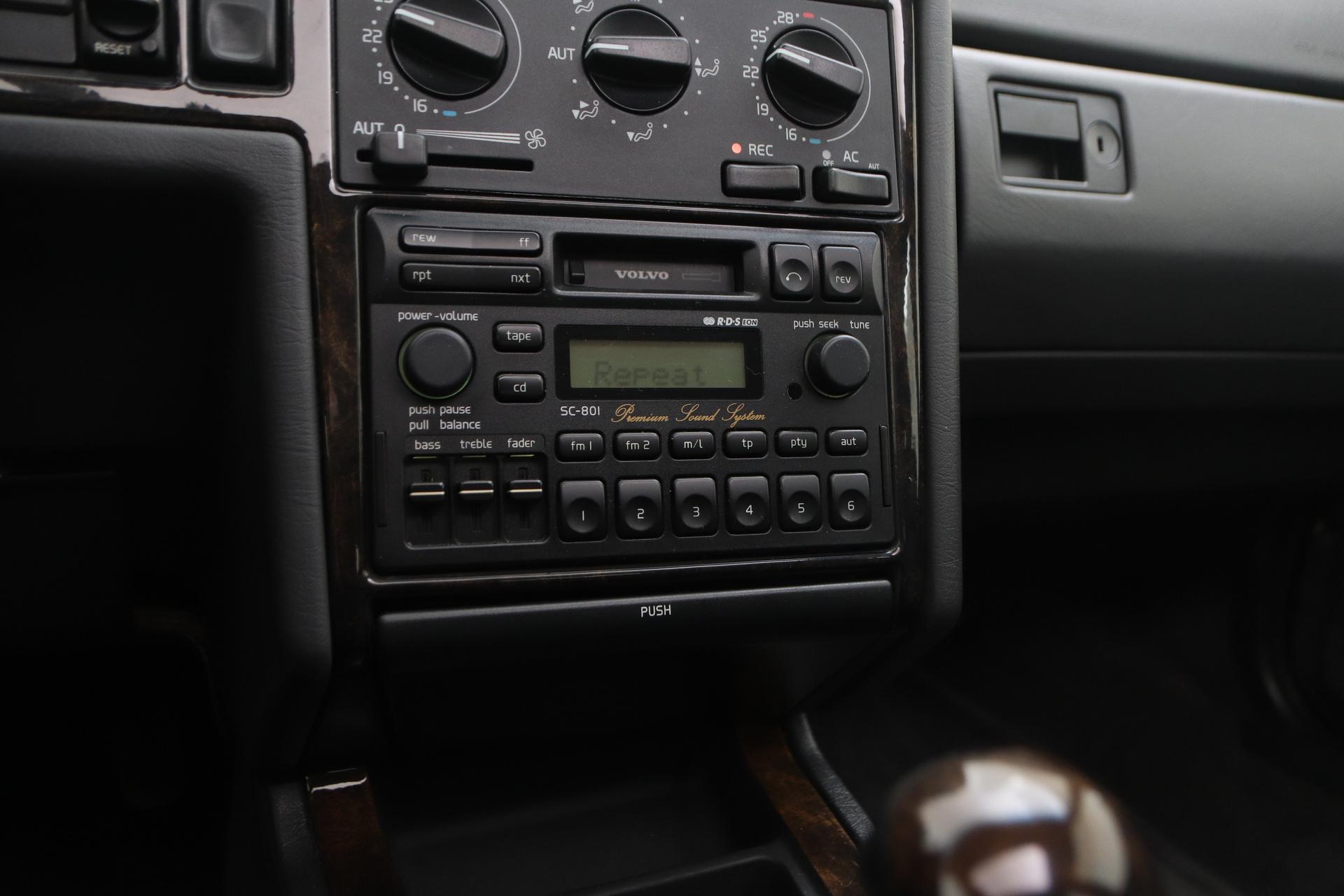 Volvo 850