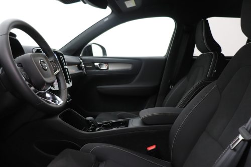 Volvo EX40