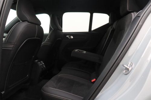 Volvo EX40