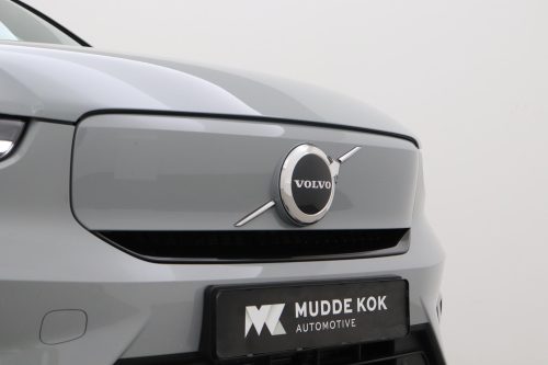 Volvo EX40