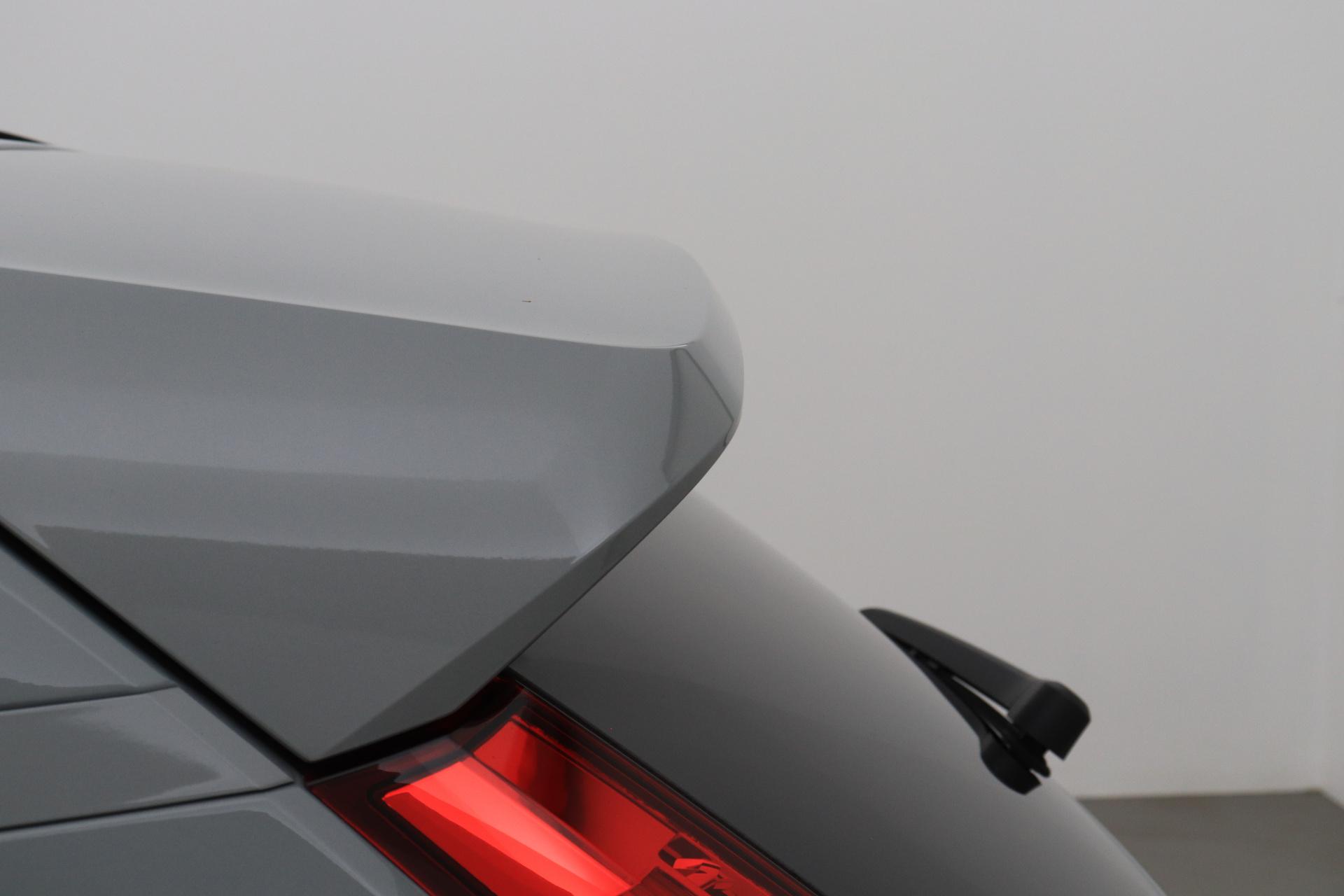 Volvo EX40