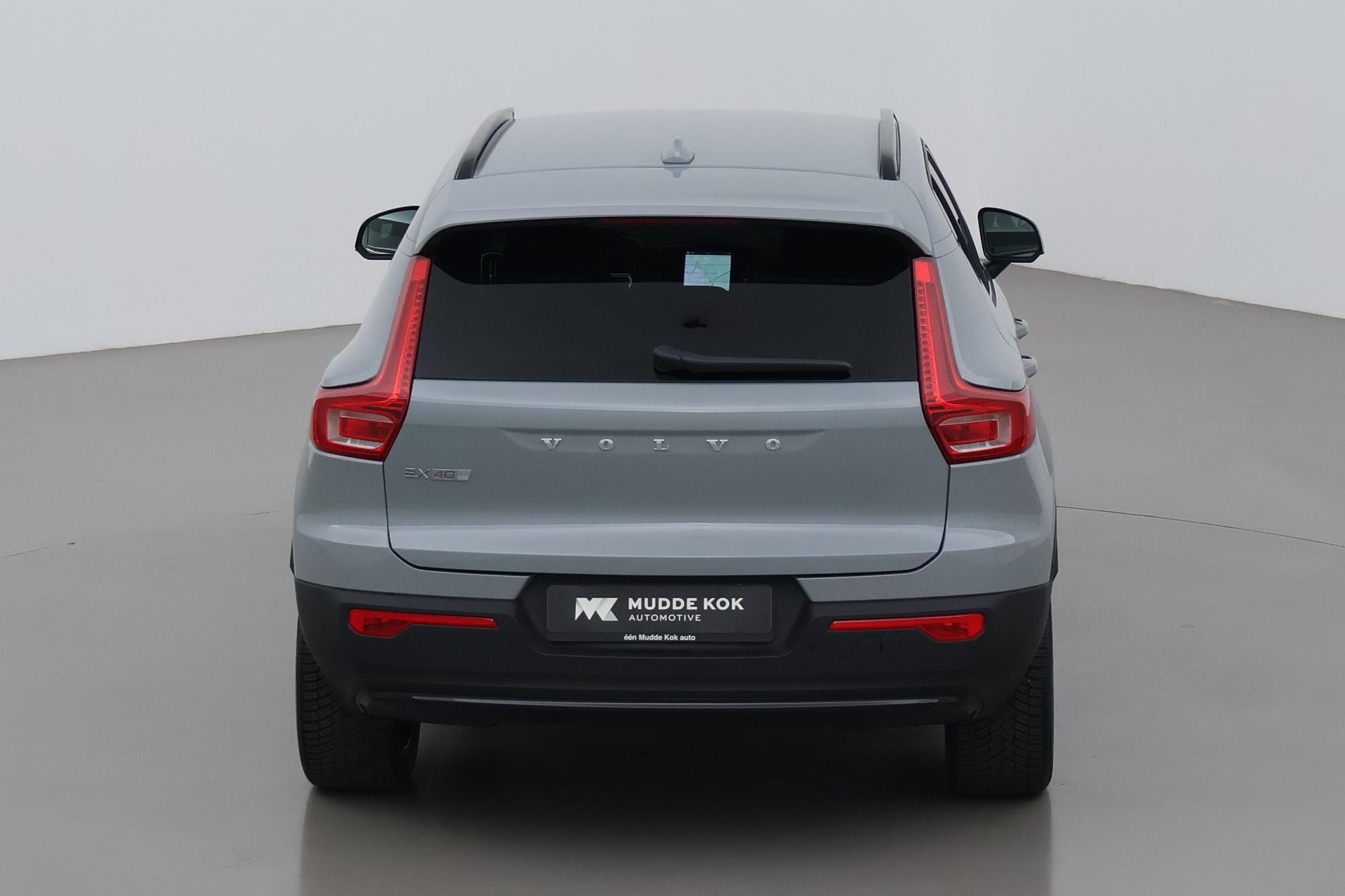 Volvo EX40