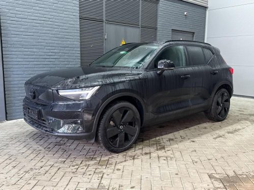 Volvo EX40