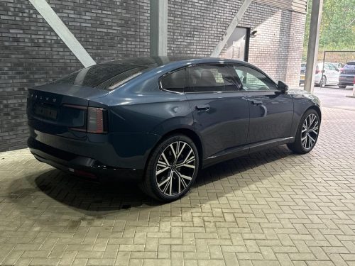 Volvo ES90