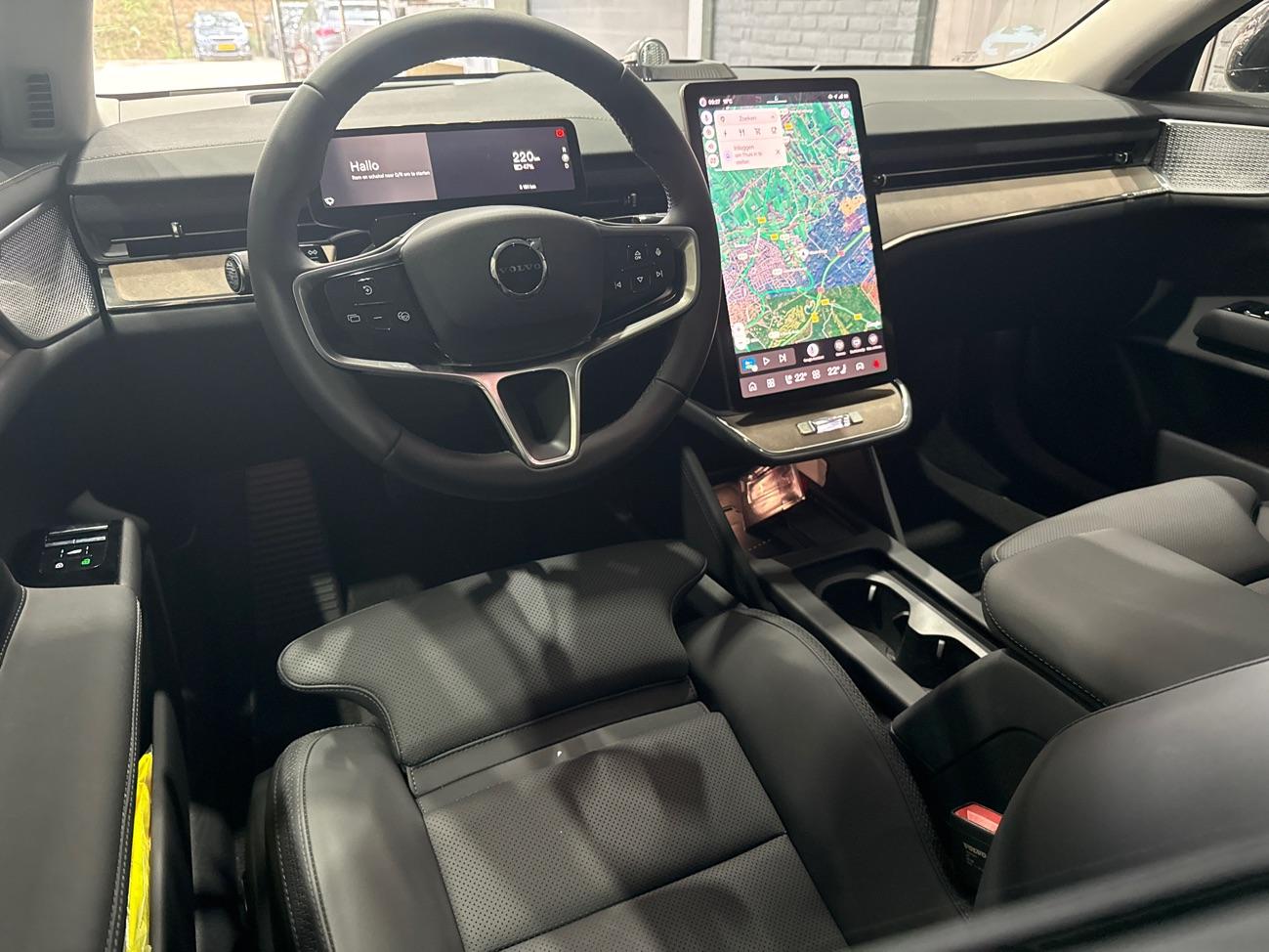 Volvo ES90