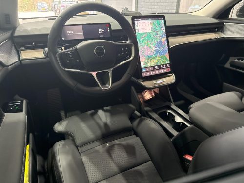 Volvo ES90