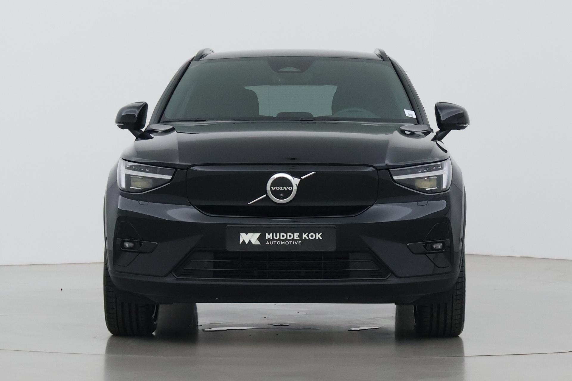Volvo EX40