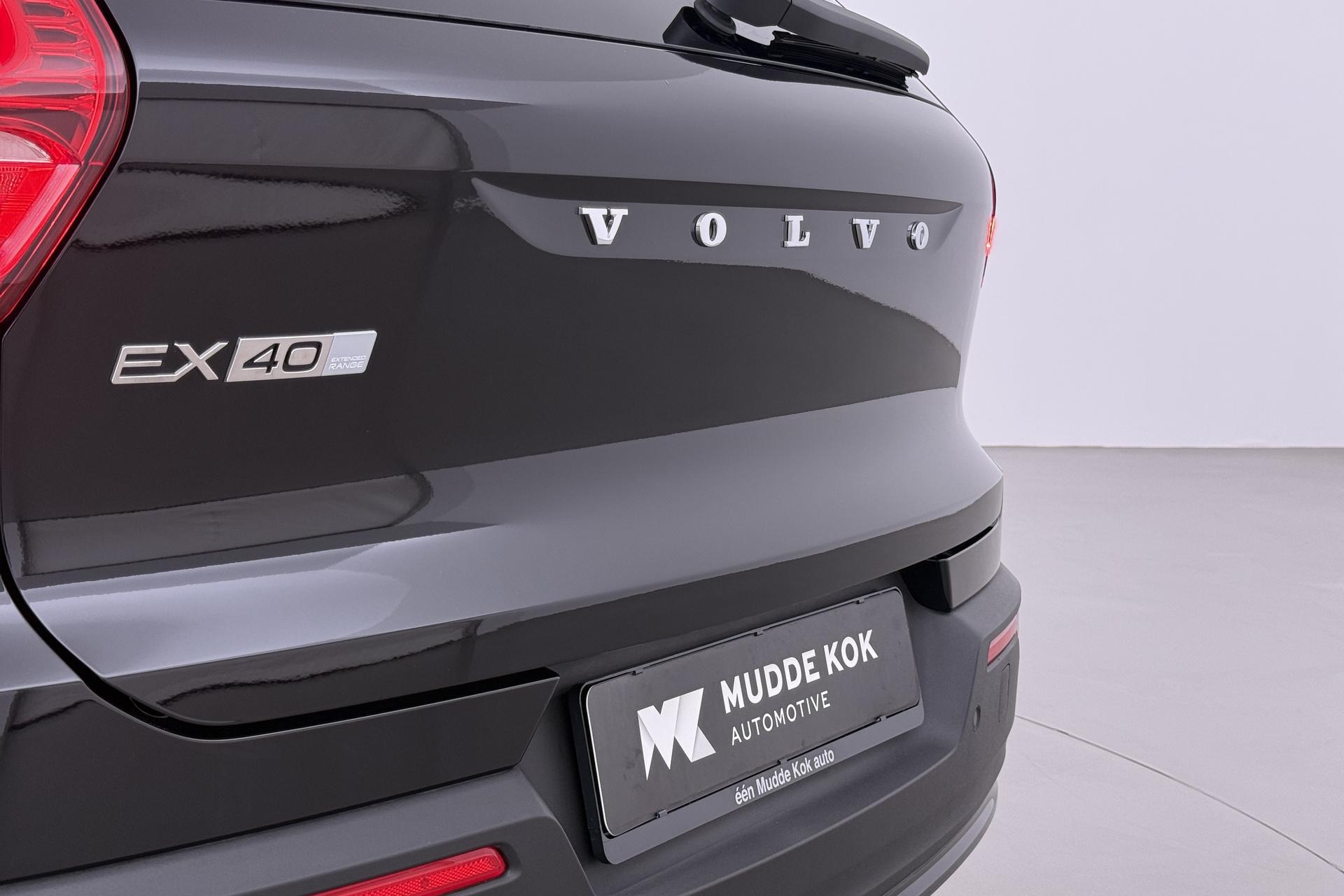 Volvo EX40