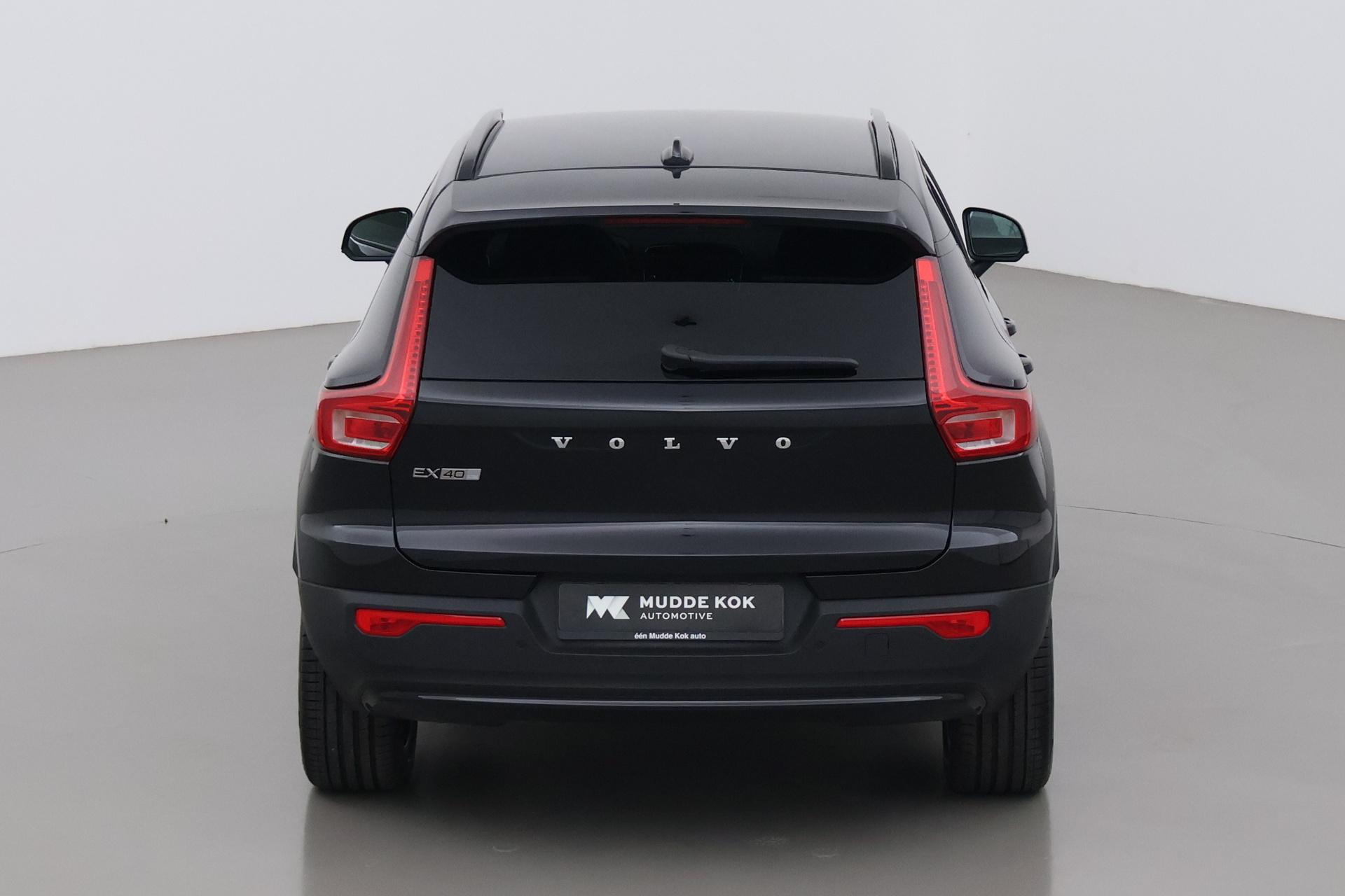 Volvo EX40