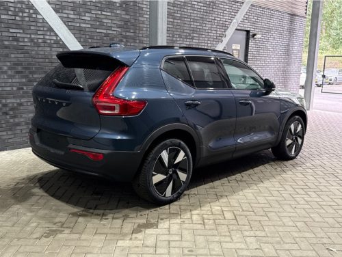 Volvo EX40