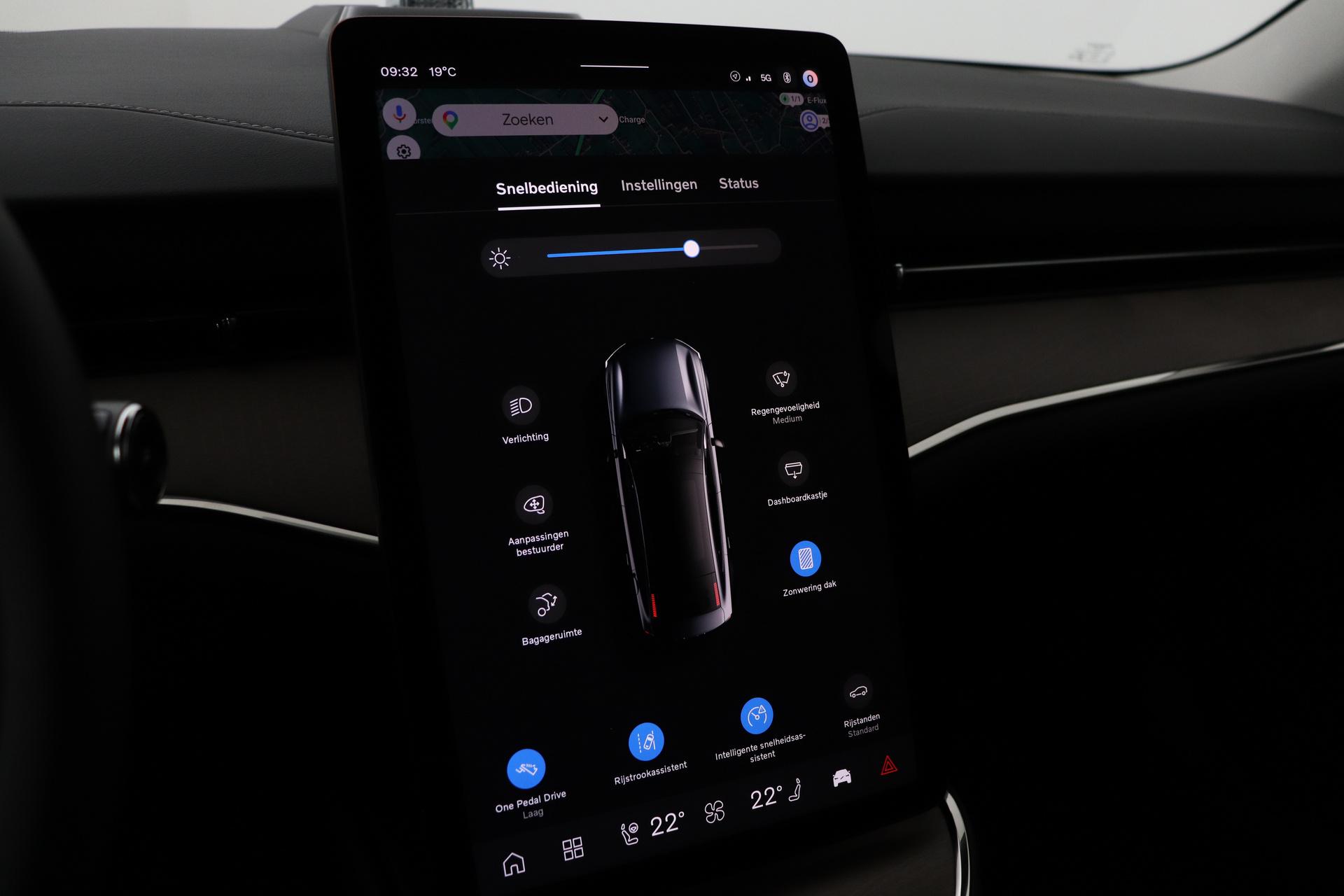 Volvo ES90
