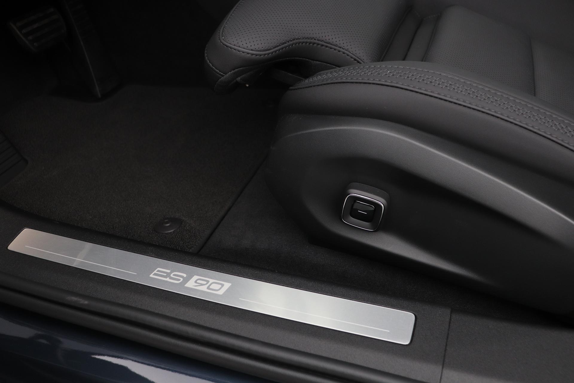 Volvo ES90
