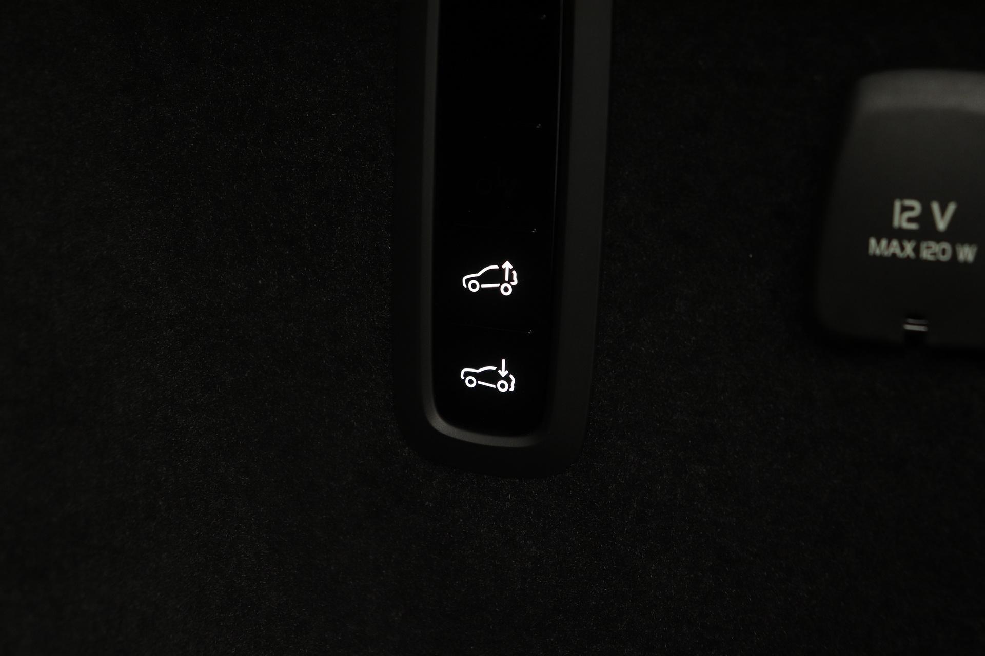 Volvo ES90