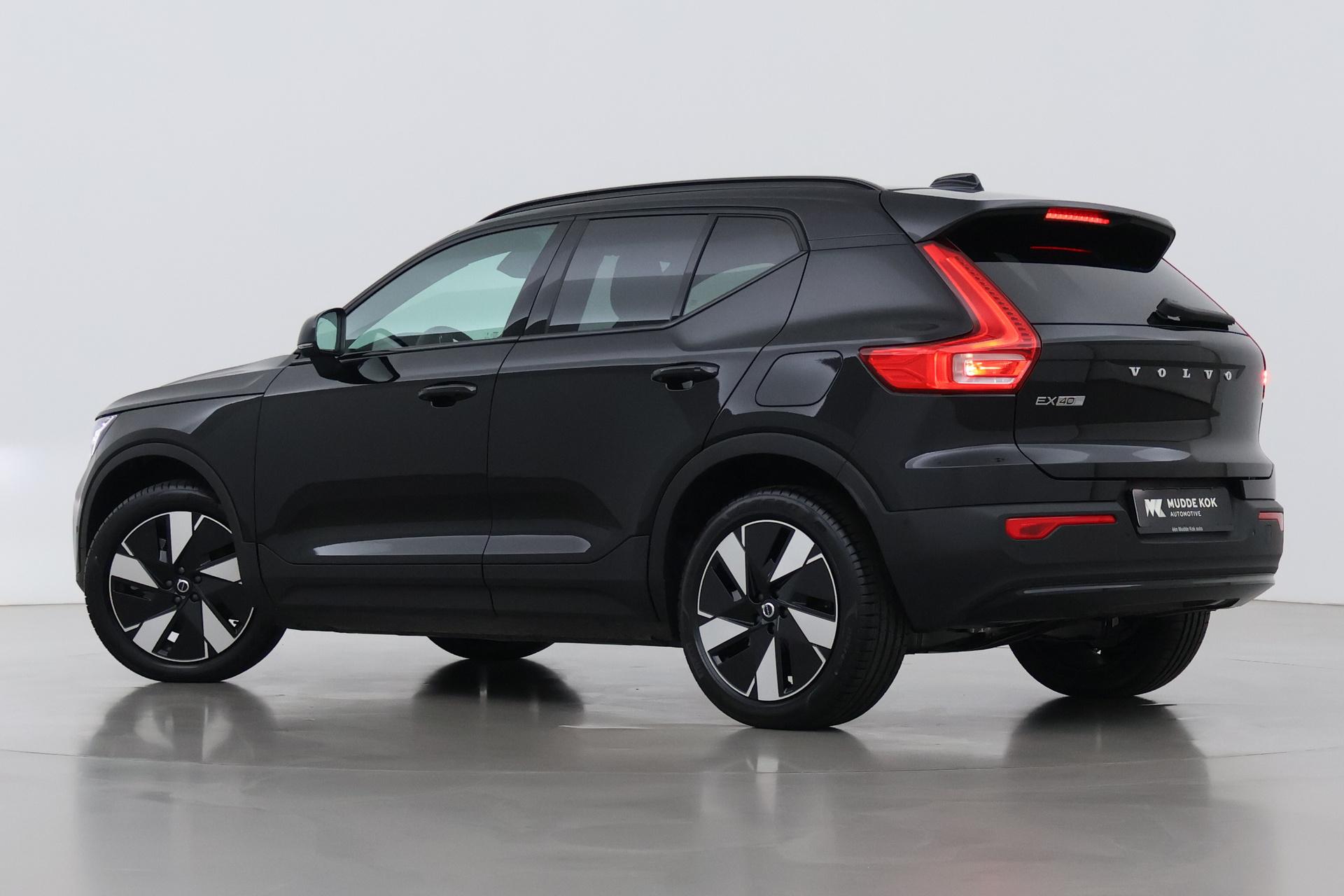 Volvo EX40