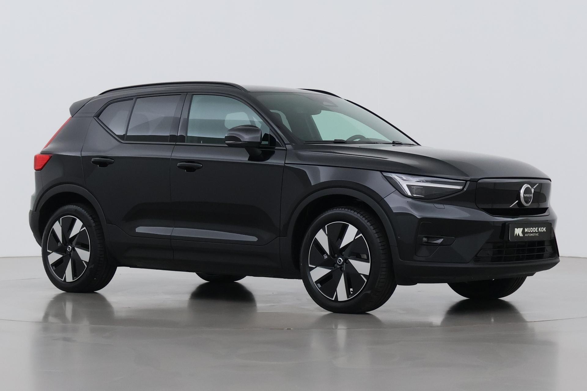 Volvo EX40