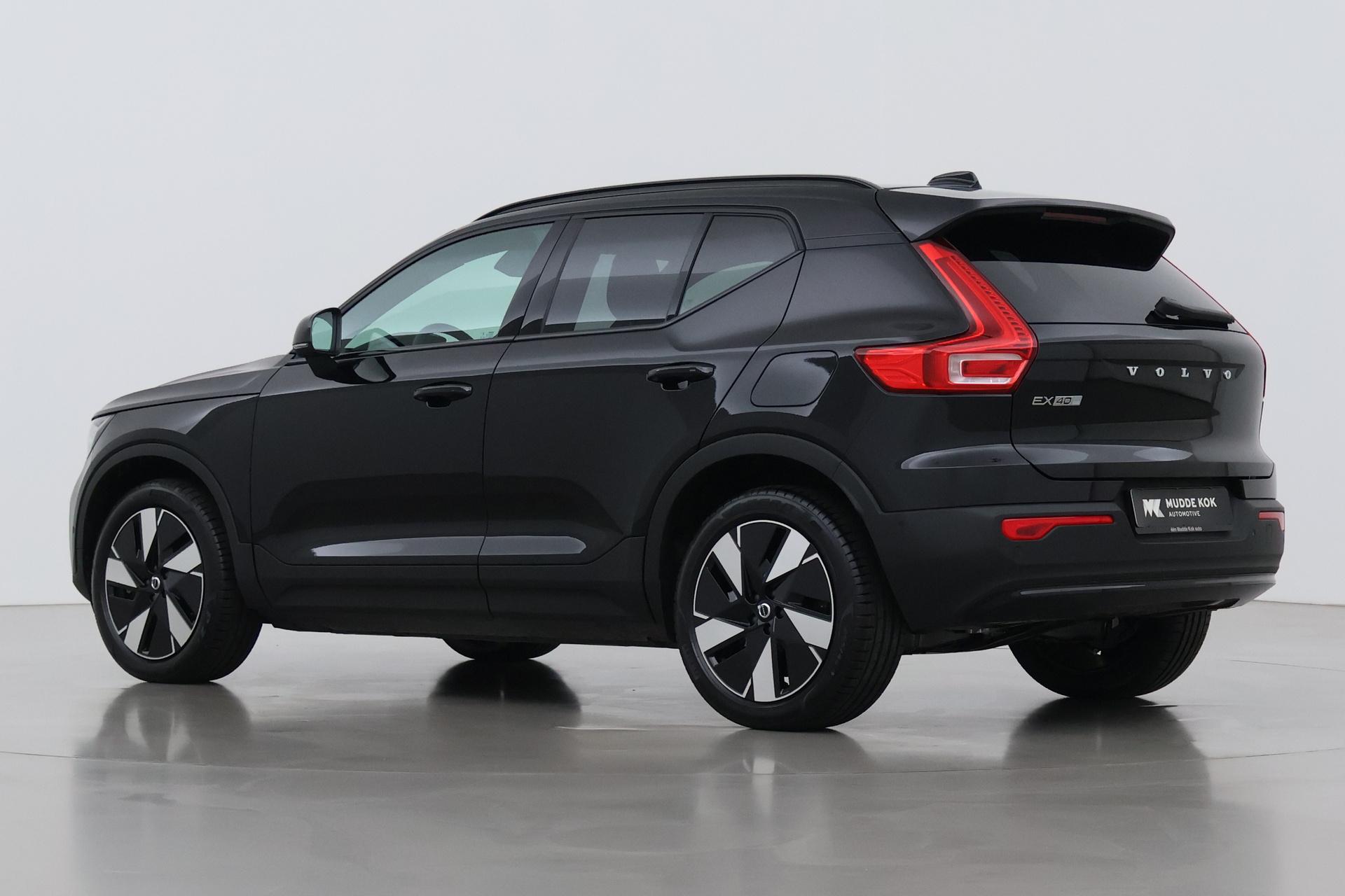 Volvo EX40