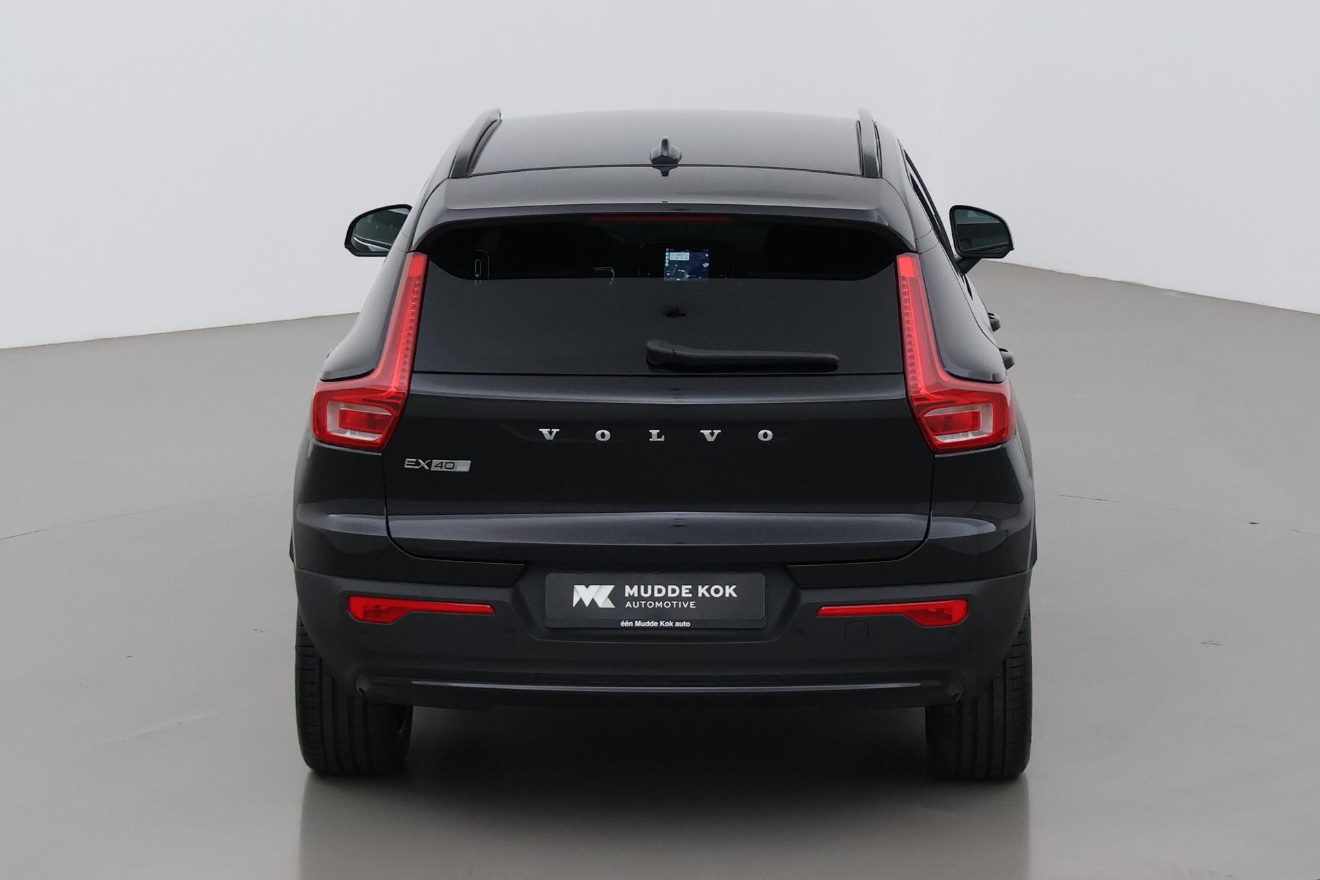 Volvo EX40