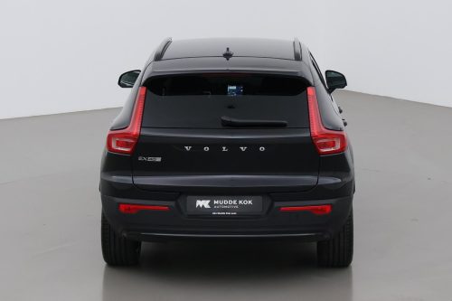 Volvo EX40