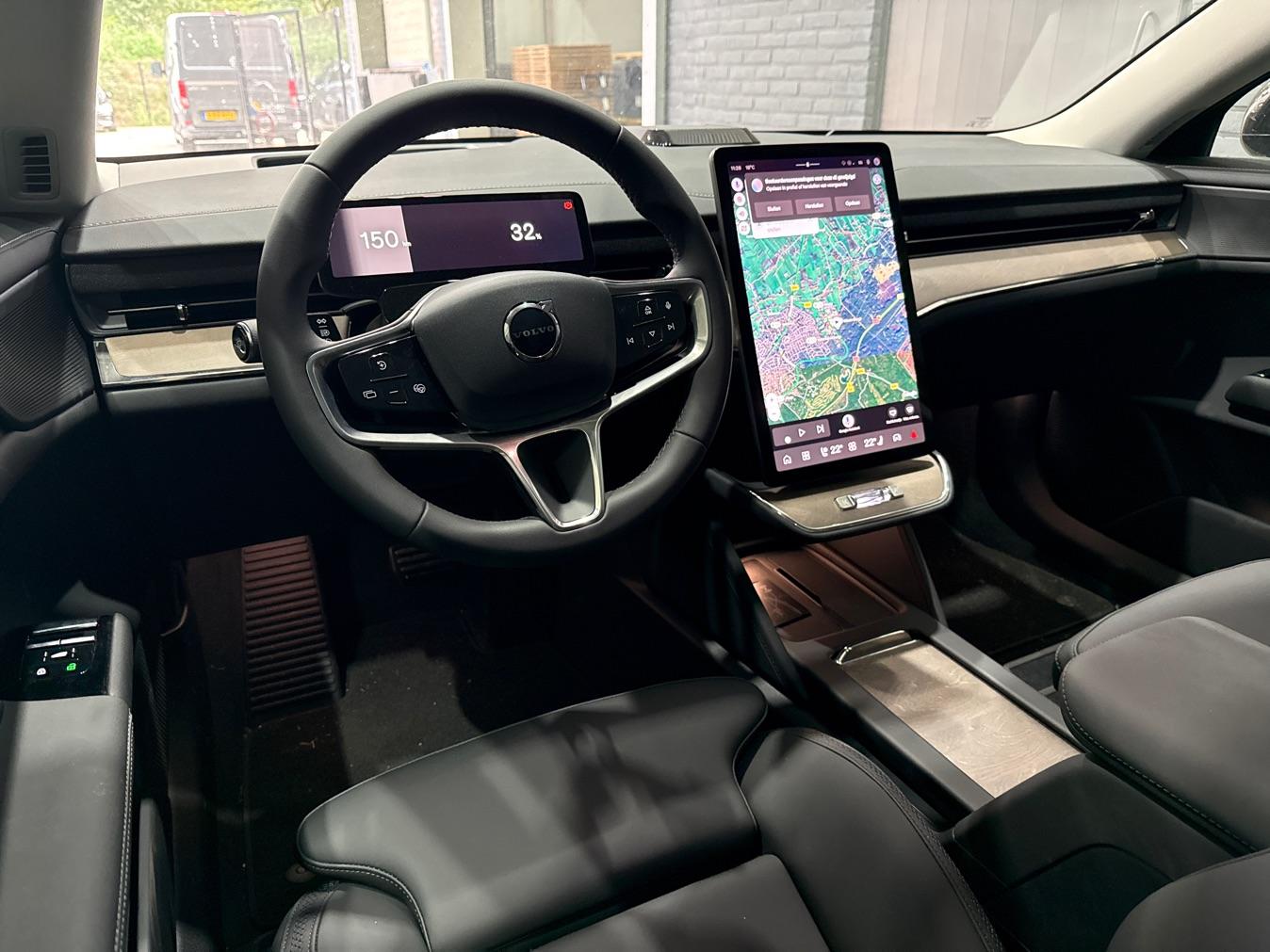 Volvo ES90