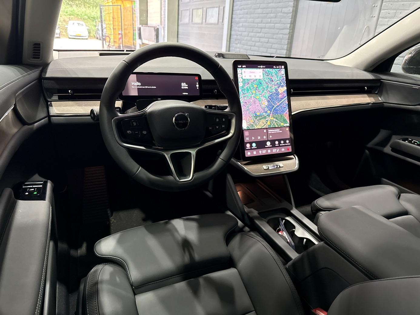 Volvo ES90