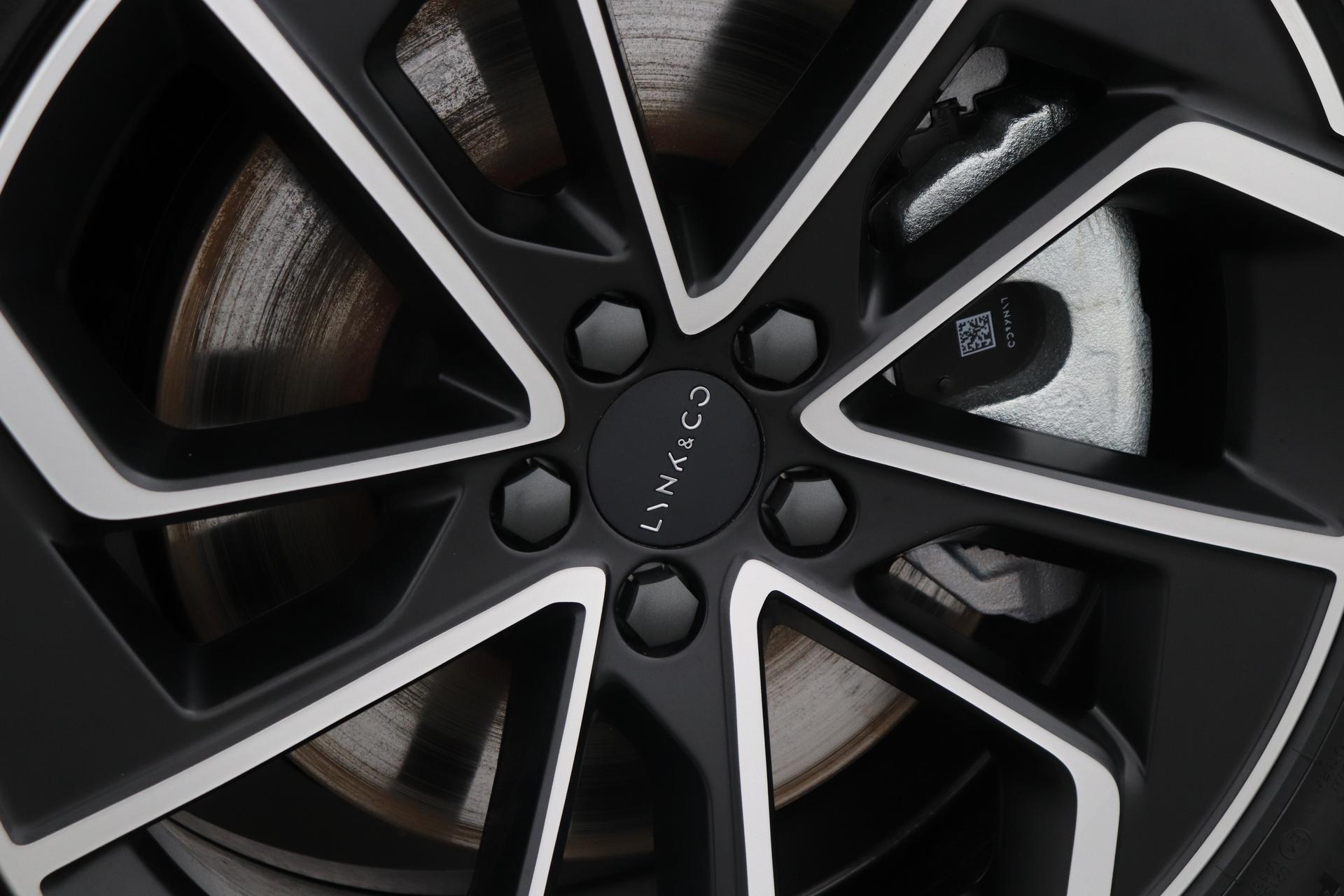 Lynk&co 01
