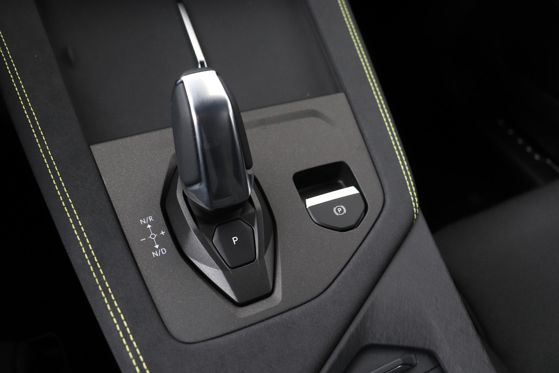 Lynk&co 01