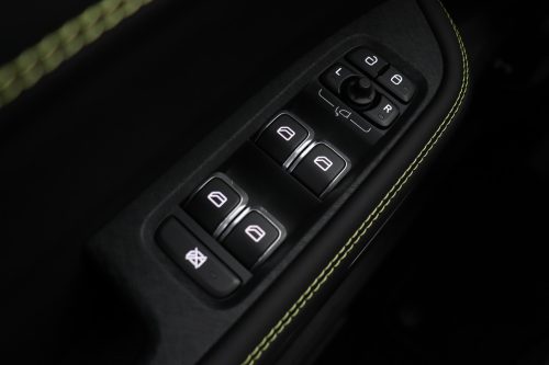 Lynk&co 01