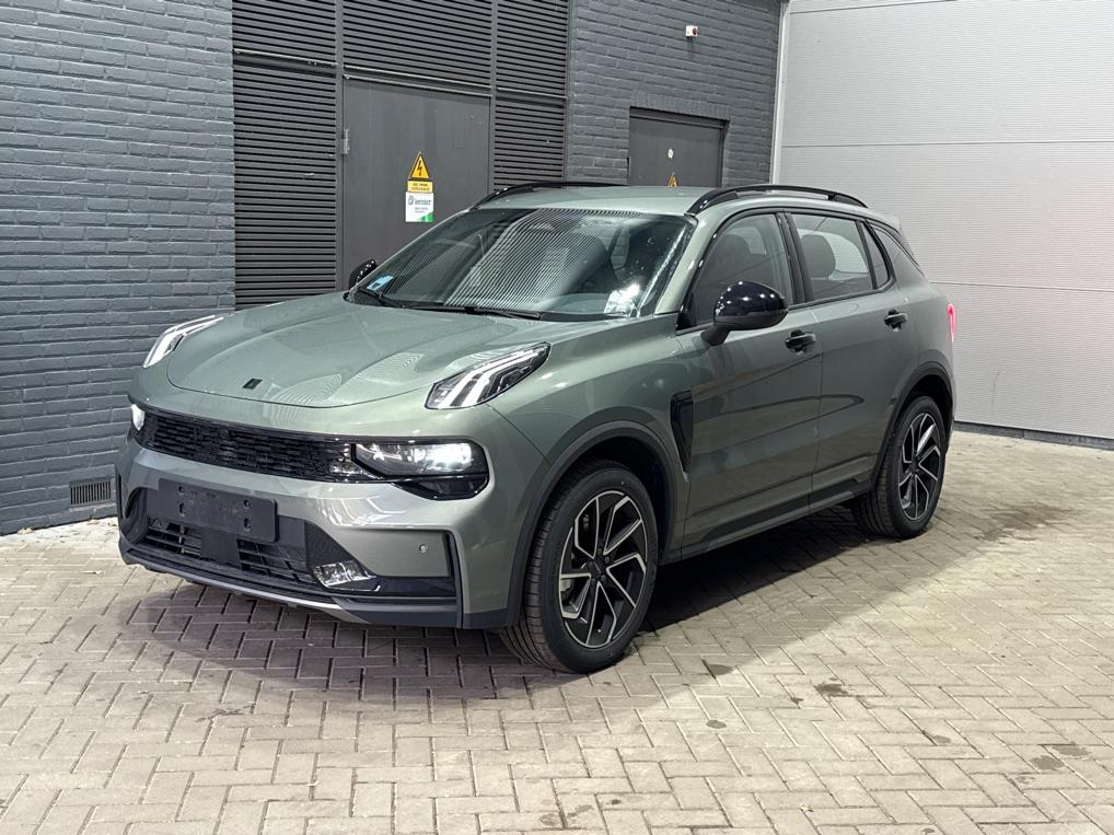 Lynk&co 01