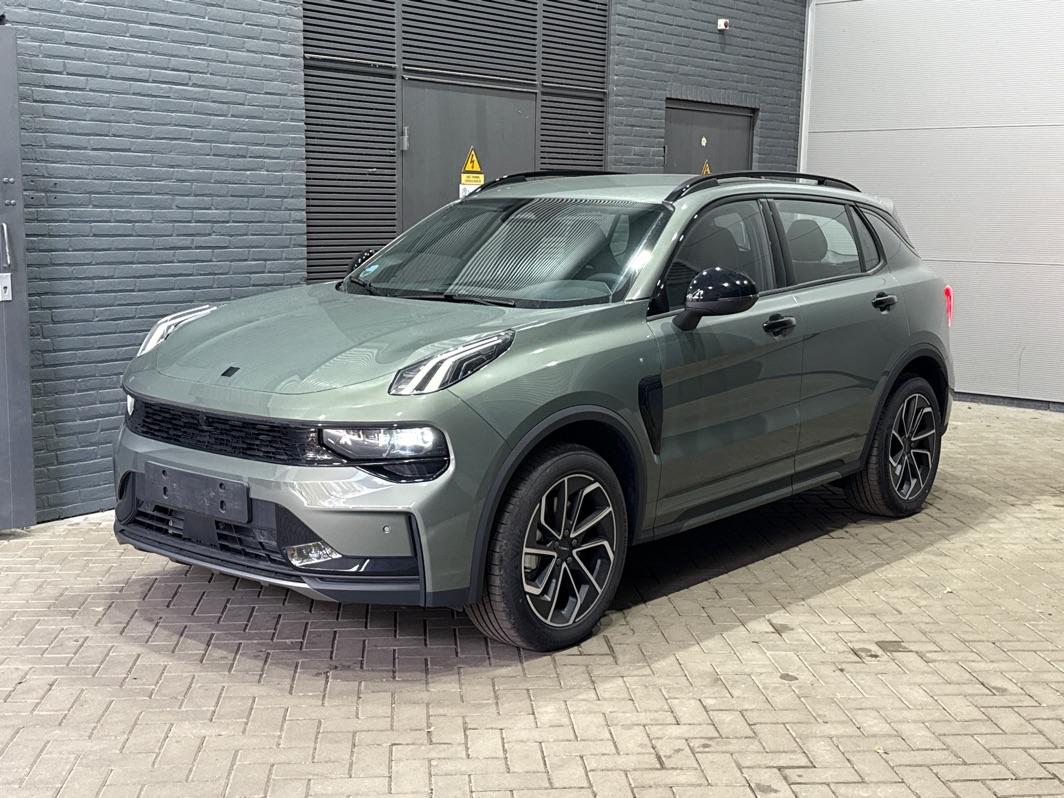 Lynk&co 01