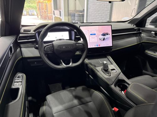 Lynk&co 01