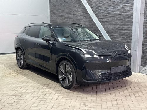 Lynk&co 08