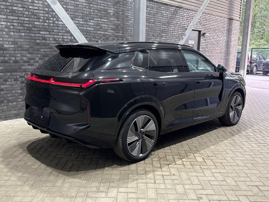 Lynk&co 08