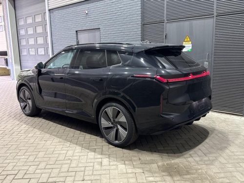 Lynk&co 08