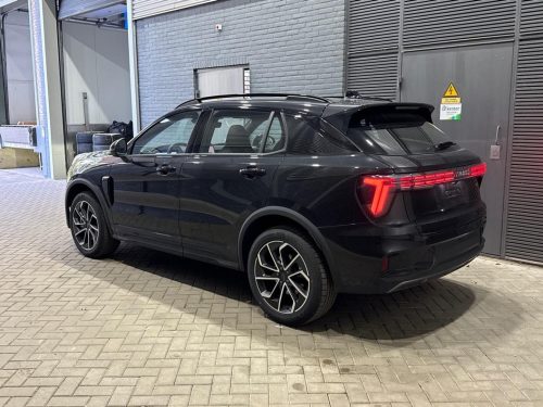 Lynk&co 01